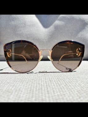 Fendi FF 0290/S Gold/Brown Cat Eye Gradient Sunglasses